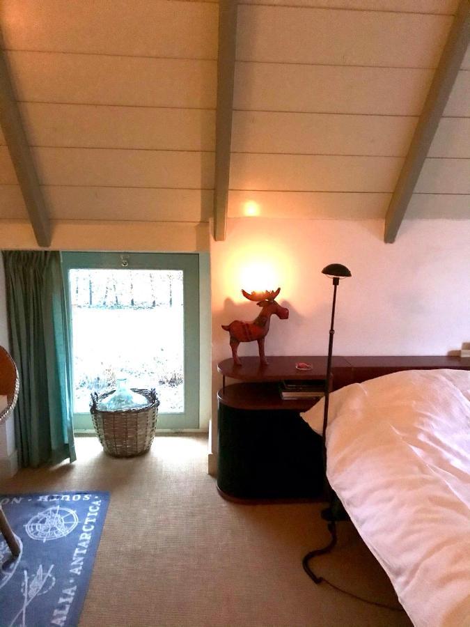 Aan De Dwarsweg Hotel Uffelte Luaran gambar