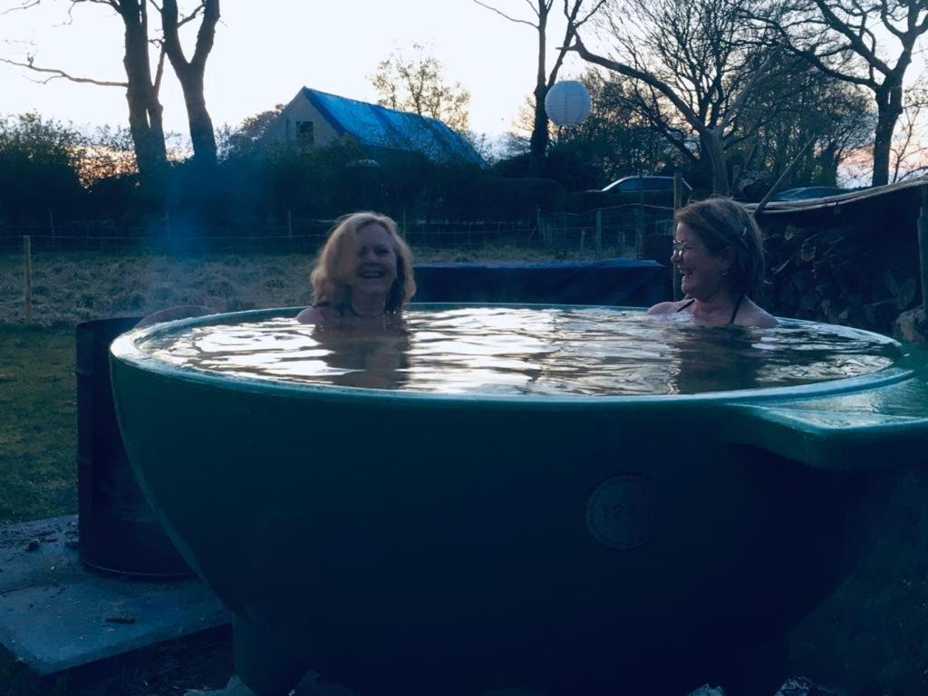 Aan De Dwarsweg Hotel Uffelte Luaran gambar